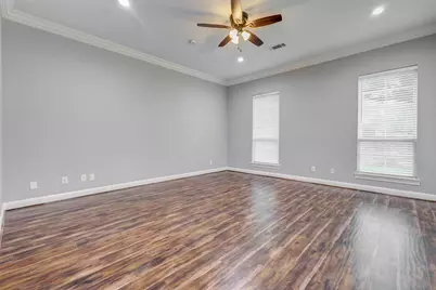 9 Versante Court, Houston, TX 77070 - Photo 11