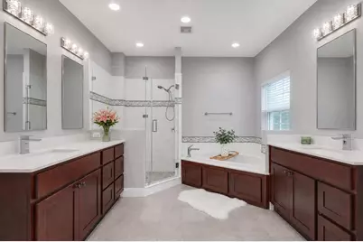 9 Versante Court, Houston, TX 77070 - Photo 1