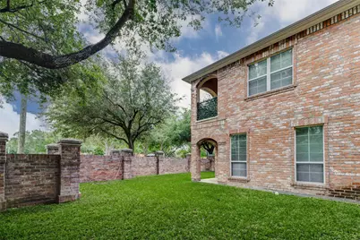 9 Versante Court, Houston, TX 77070 - Photo 33