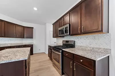 19168 Pinewood Grove Trail, New Caney, TX 77357 - Photo 9