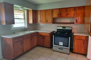 4933 Nina Lee Ln, Houston, TX 77092 - Photo 3