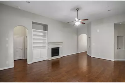 2054 Brookmont Drive, Conroe, TX 77301 - Photo 7