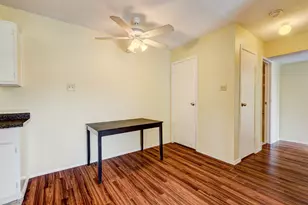 2750 Holly Hall St, Houston, TX 77054 - Photo 5