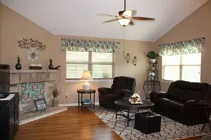 21027 Western Valley Dr, Katy, TX 77449 - Photo 3