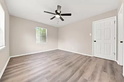 5806 Clarewood Drive #A, Houston, TX 77081 - Photo 25