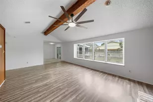 5523 Greenhill Forest Dr, Houston, TX 77088 - Photo 15