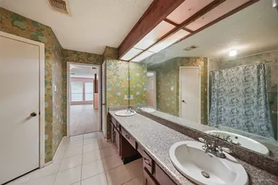 5523 Greenhill Forest Drive, Houston, TX 77088 - Photo 19