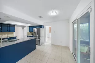 5523 Greenhill Forest Dr, Houston, TX 77088 - Photo 13