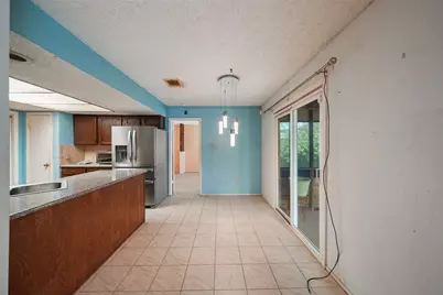 5523 Greenhill Forest Drive, Houston, TX 77088 - Photo 13