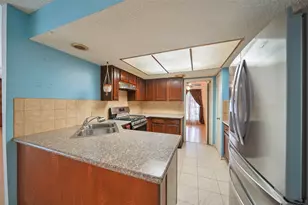 5523 Greenhill Forest Dr, Houston, TX 77088 - Photo 15