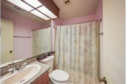 5523 Greenhill Forest Drive, Houston, TX 77088 - Photo 7