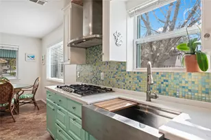 1902 Port Royal Dr, Houston, TX 77058 - Photo 25