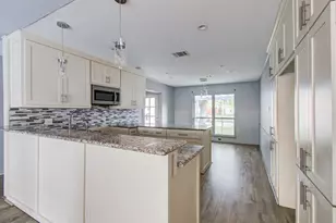 5009 Groveton Ln, Pearland, TX 77584 - Photo 9