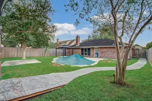 5009 Groveton Ln, Pearland, TX 77584 - Photo 19
