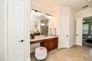 13819 Laurel Colony Trl, Houston, TX 77059 - Photo 33