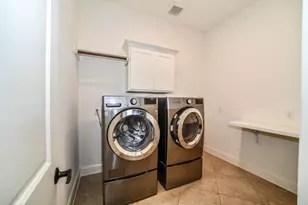 13819 Laurel Colony Trl, Houston, TX 77059 - Photo 41