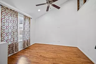 1526 Adkins Rd, Houston, TX 77055 - Photo 9