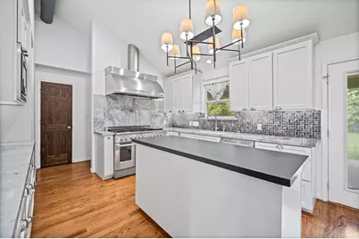 1526 Adkins Road, Houston, TX 77055 - Photo 5