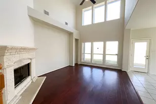 200 Rippling Creek Ln, Alvin, TX 77511 - Photo 3