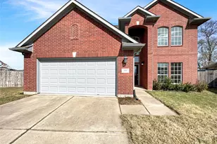 200 Rippling Creek Ln, Alvin, TX 77511 - Photo 1