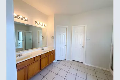 200 Rippling Creek Lane, Alvin, TX 77511 - Photo 13