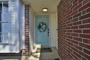 5522 Rivertree Ln, Spring, TX 77379 - Photo 3