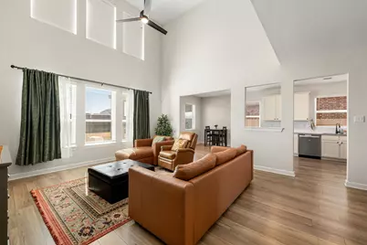 13721 Gaff Rig Drive, Texas City, TX 77510 - Photo 11