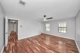 4330 Meadow Springs Dr, Houston, TX 77339 - Photo 19