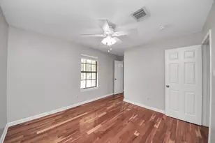 4330 Meadow Springs Dr, Houston, TX 77339 - Photo 21