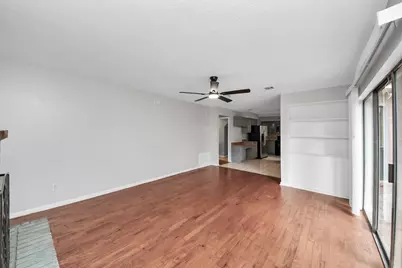 4330 Meadow Springs Drive, Houston, TX 77339 - Photo 15