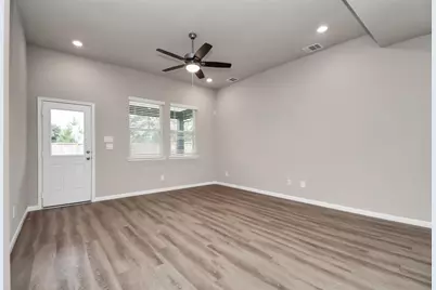 5810 Linda Cove Lane, Katy, TX 77493 - Photo 15