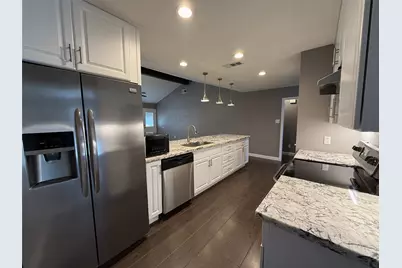 17119 Barcelona Drive, Friendswood, TX 77546 - Photo 3