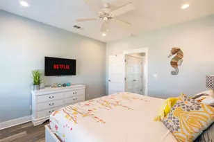 1339 Emerald Dr, Crystal Beach, TX 77650 - Photo 15