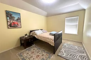 8210 Solara Bend, Houston, TX 77083 - Photo 21