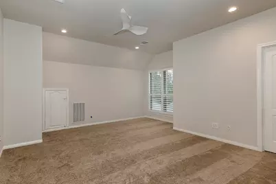 22 Mill Point Place, The Woodlands, TX 77380 - Photo 21