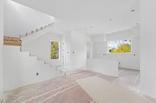 1032 W 17th St, Houston, TX 77008 - Photo 9