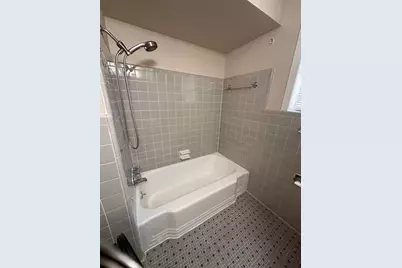 4422 Nenana Drive, Houston, TX 77035 - Photo 9