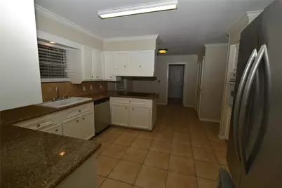 4422 Nenana Drive, Houston, TX 77035 - Photo 13