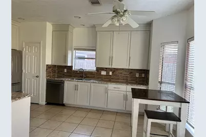 10810 Perigrine Drive, Houston, TX 77065 - Photo 17