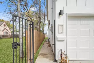 3417 Tuam St, Houston, TX 77004 - Photo 25