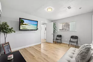 4018 Sealy Ave St, Galveston, TX 77550 - Photo 13