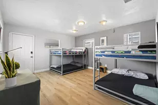 4018 Sealy Ave St, Galveston, TX 77550 - Photo 7