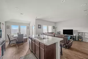 21431 Chester Cliff Ln, Katy, TX 77449 - Photo 9