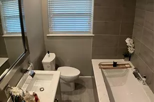 3027 Guese Rd, Houston, TX 77018 - Photo 17