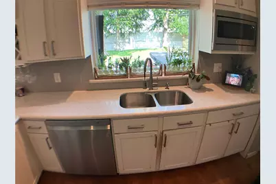 3027 Guese Road, Houston, TX 77018 - Photo 5
