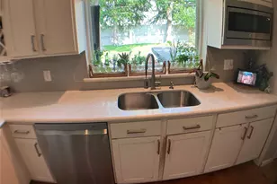 3027 Guese Rd, Houston, TX 77018 - Photo 5