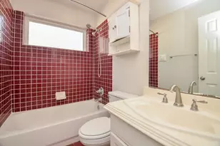 16810 Rippling Mill Dr, Sugar Land, TX 77498 - Photo 17