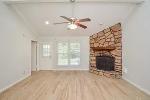 16810 Rippling Mill Dr, Sugar Land, TX 77498 - Photo 7