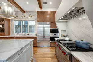 608 E 19th St, Houston, TX 77008 - Photo 17