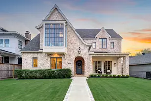 608 E 19th St, Houston, TX 77008 - Photo 1